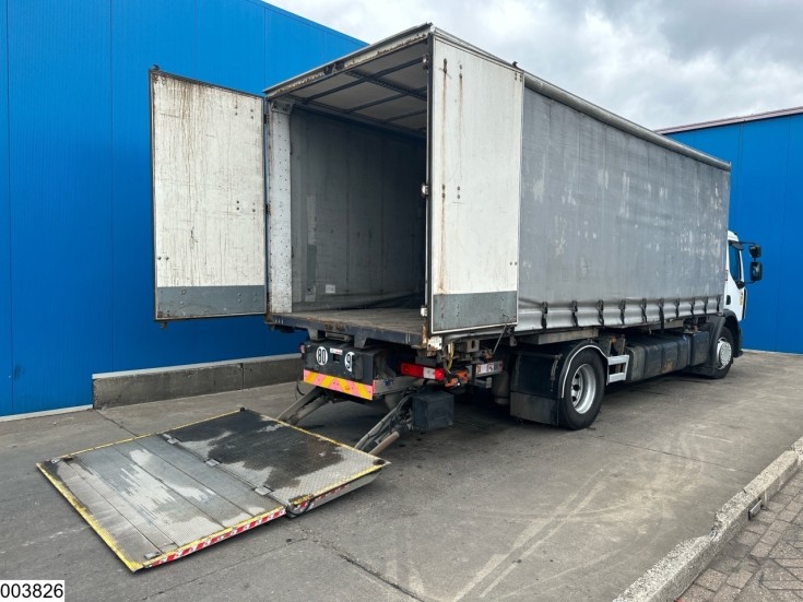 Renault D Wide 320