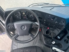 Mercedes Arocs 3243