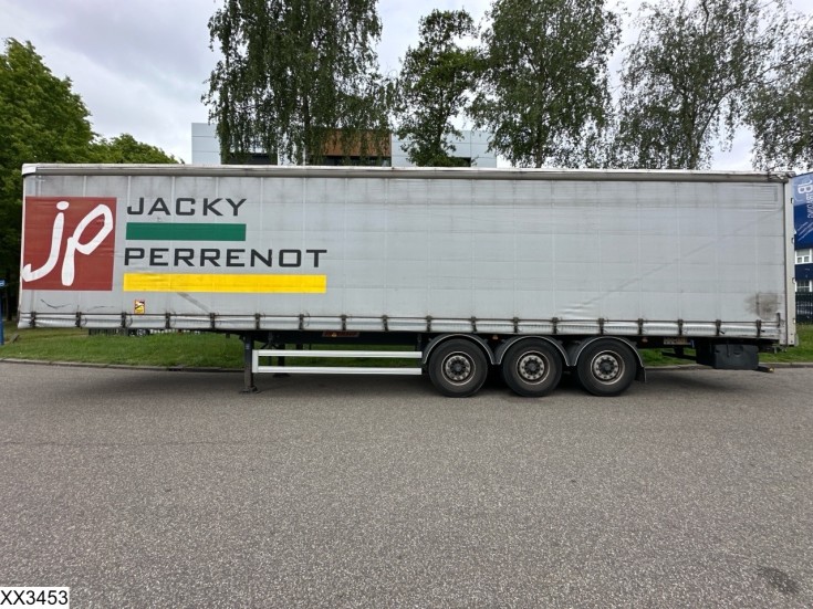 Fruehauf Tautliner