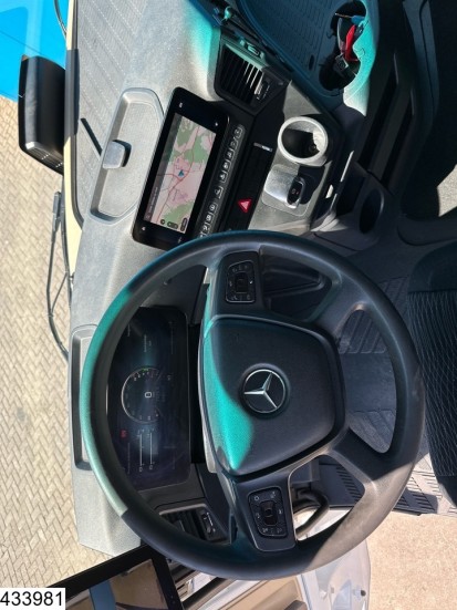Mercedes Actros 1845