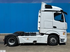 Mercedes Actros 1845