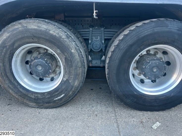 Mercedes Arocs 3246