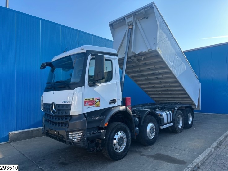 Mercedes Arocs 3246