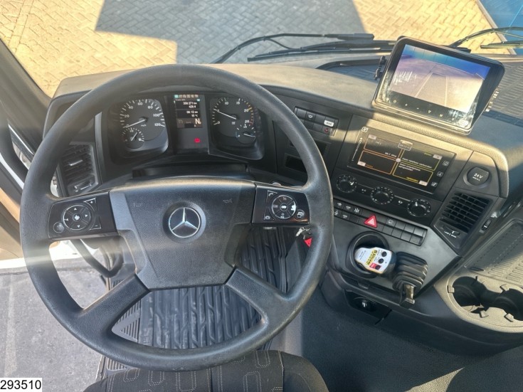 Mercedes Arocs 3246