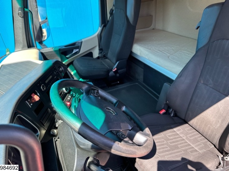 Mercedes Actros 1843