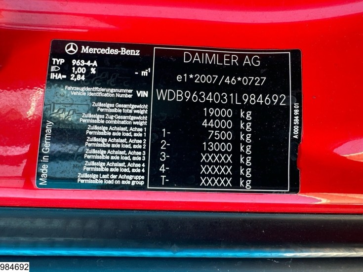 Mercedes Actros 1843