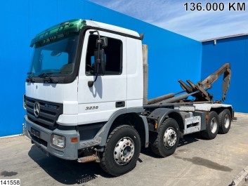 Mercedes Actros 3236