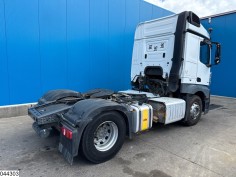 Mercedes Actros 1842