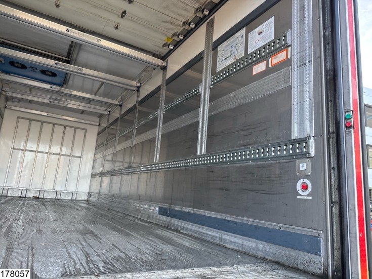 Lecitrailer Middenas