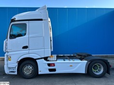 Mercedes Actros 1845