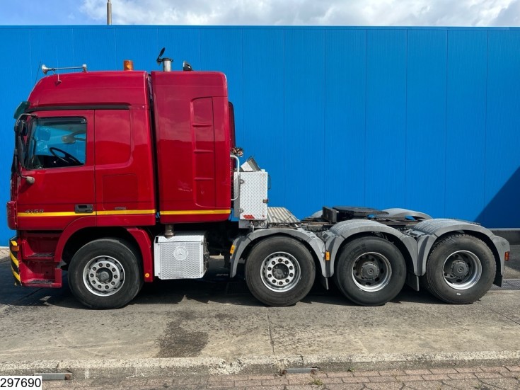 Mercedes Actros 4155