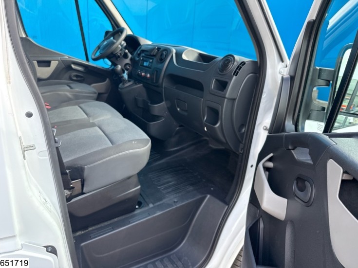 Renault Master 130