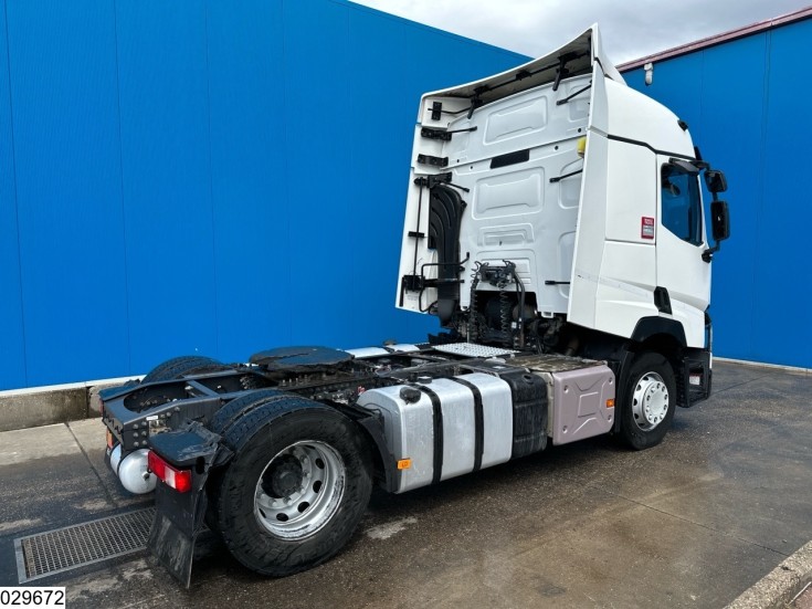 Renault T 460