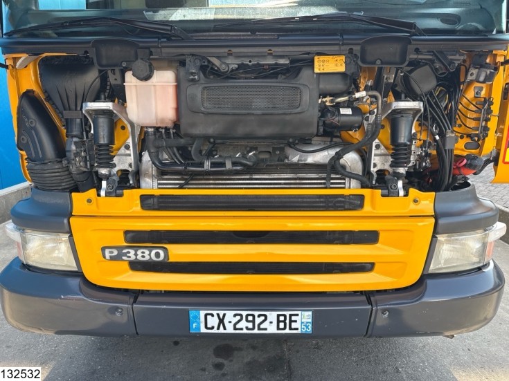 Scania P 380