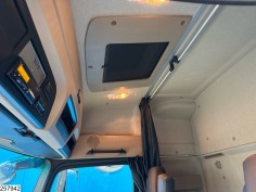 Mercedes Actros 1843
