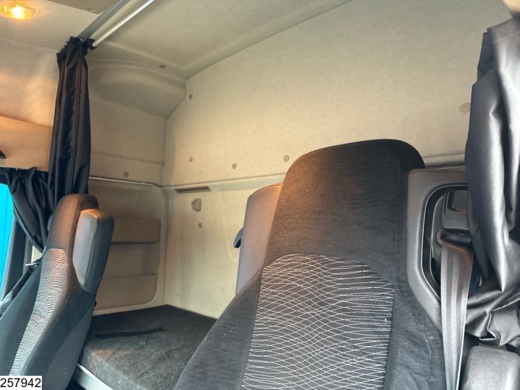 Mercedes Actros 1843