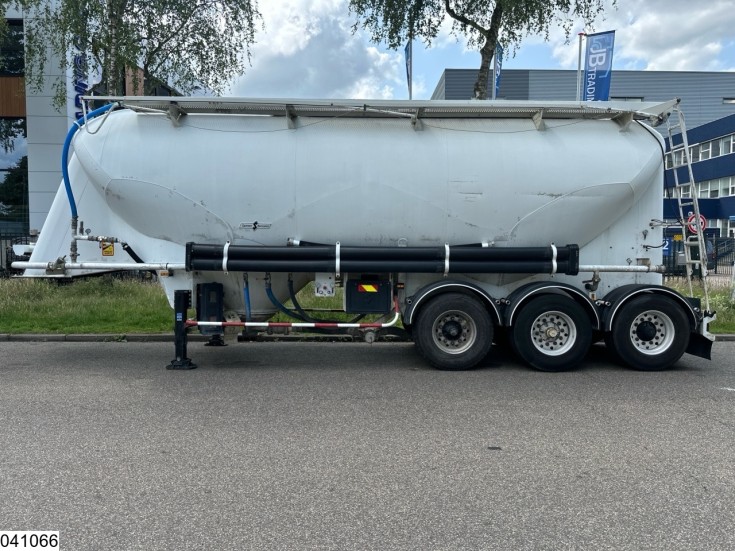 Spitzer Silo