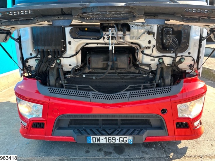 Mercedes Actros 1843