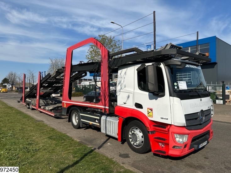 Mercedes Actros 1843