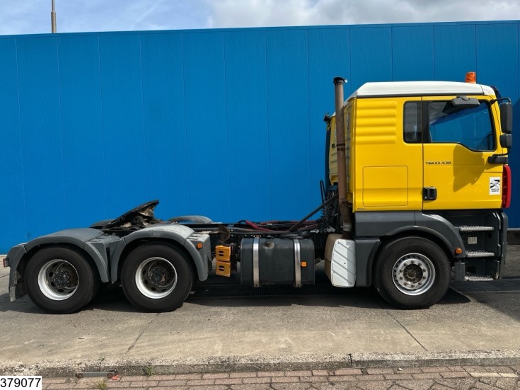 MAN TGA 33 530