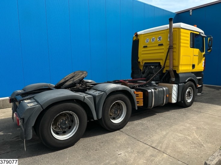 MAN TGA 33 530