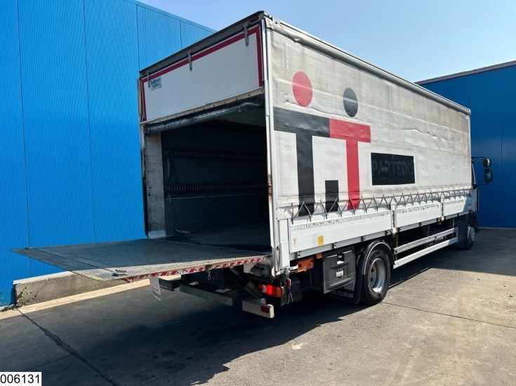 Renault D 16 240