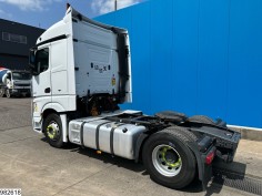 Mercedes Actros 1843