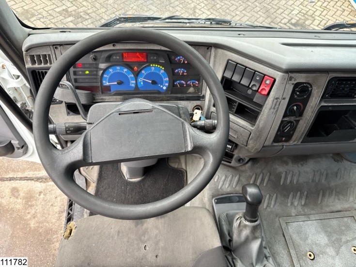 Renault Premium 270
