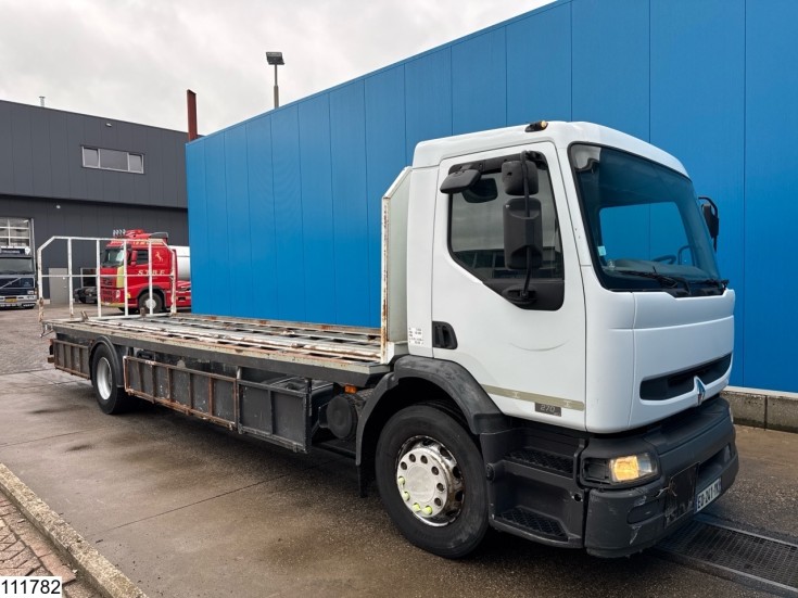 Renault Premium 270