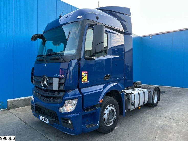 Mercedes Actros 1845