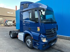 Mercedes Actros 1845
