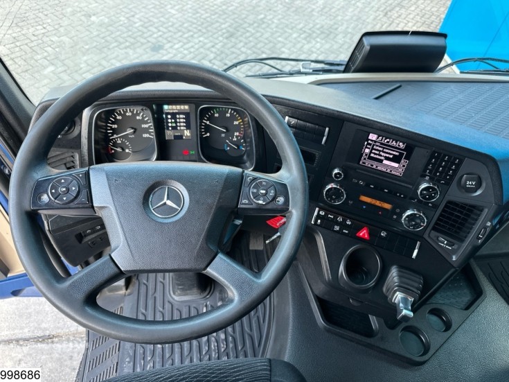 Mercedes Actros 1845