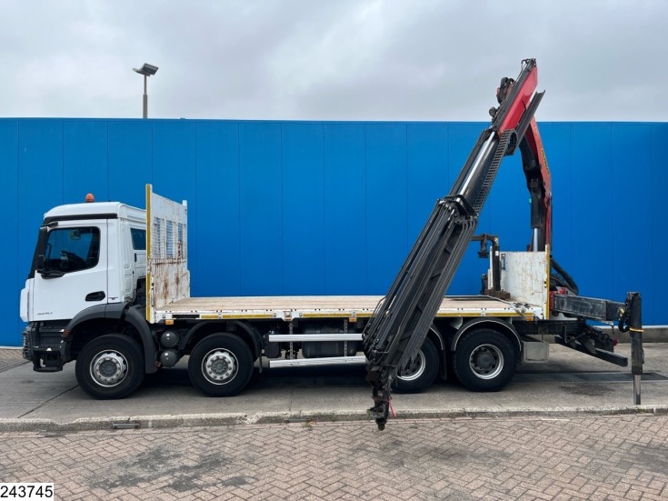 Mercedes Arocs 3240