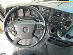 Mercedes Actros 1845