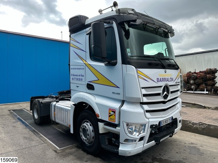 Mercedes Actros 1848