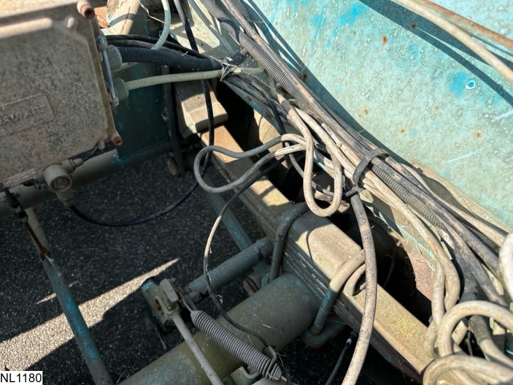 Fruehauf Chassis