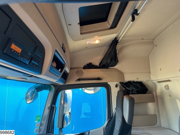 Mercedes Actros 1845