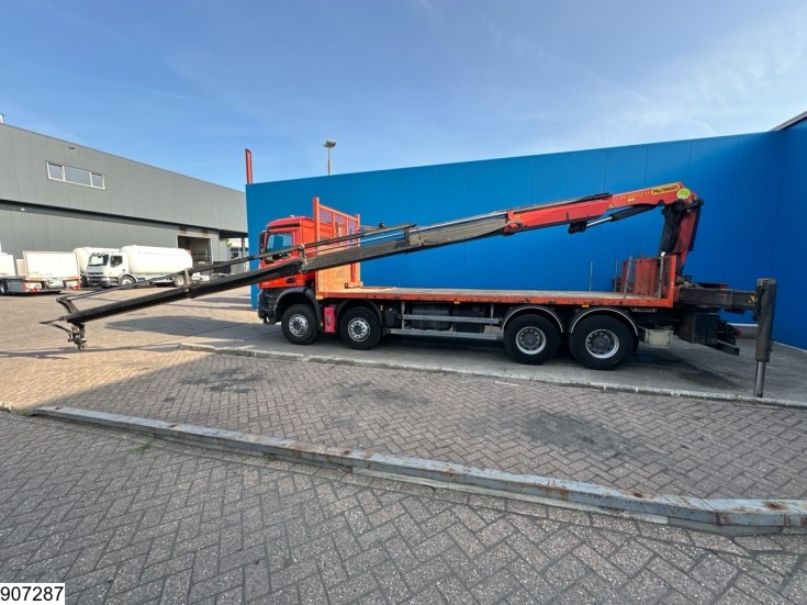 Mercedes Arocs 3240