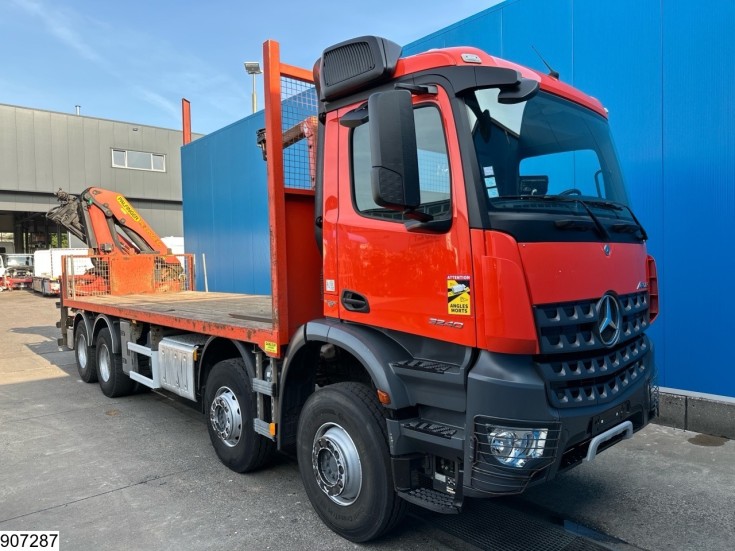 Mercedes Arocs 3240