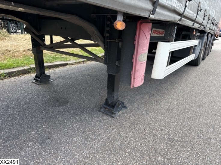 Fruehauf Tautliner mega
