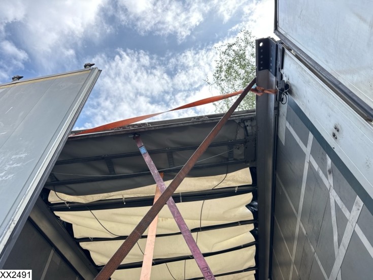 Fruehauf Tautliner mega
