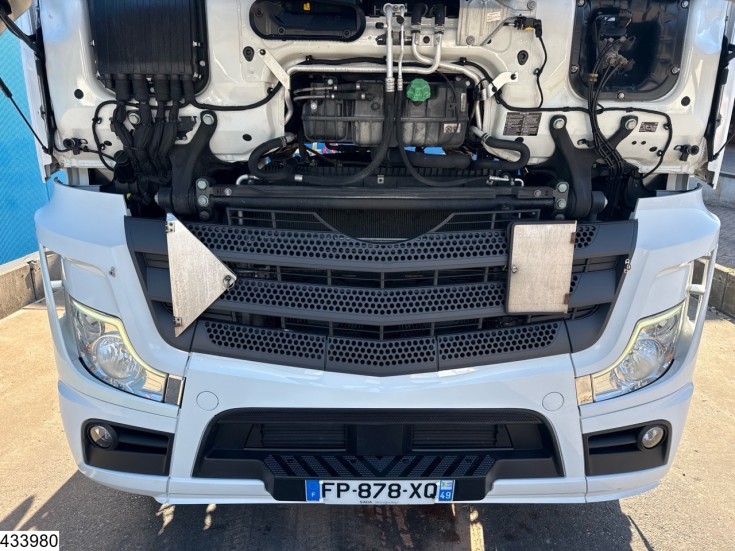 Mercedes Actros 1845