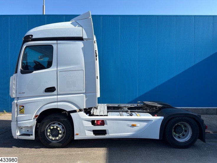 Mercedes Actros 1845