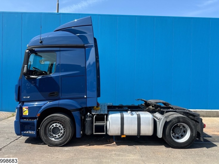 Mercedes Actros 1845