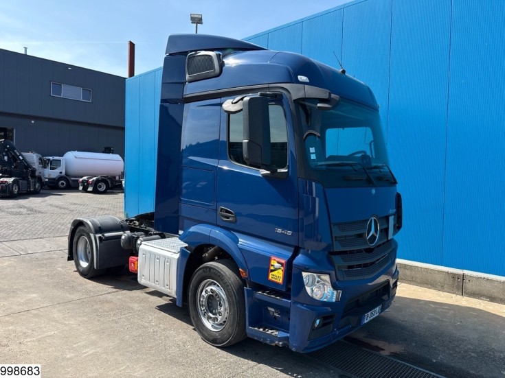Mercedes Actros 1845