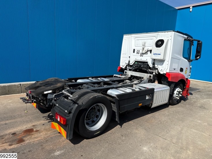 Mercedes Actros 1843