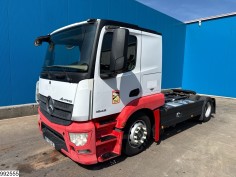 Mercedes Actros 1843