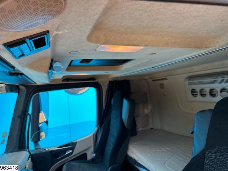 Mercedes Actros 1843