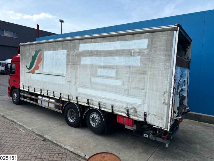 Mercedes Actros 2536