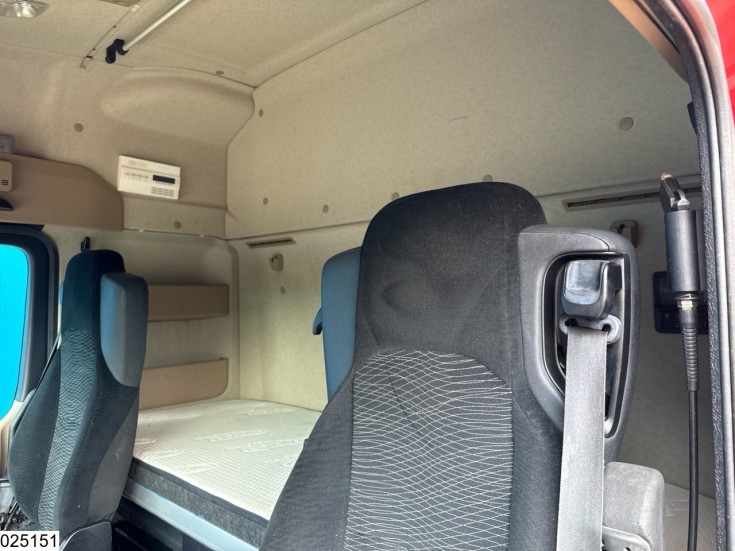 Mercedes Actros 2536